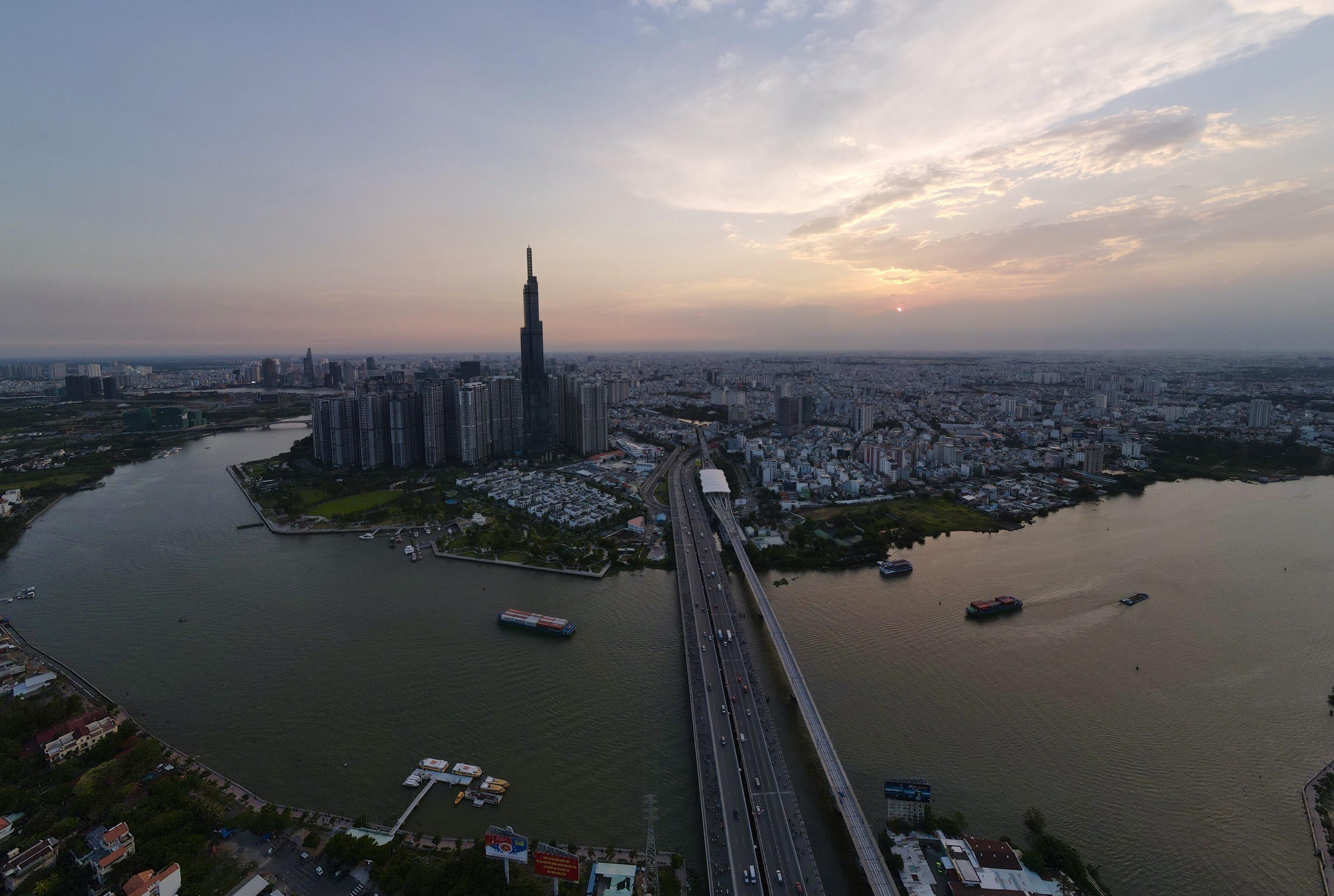 TP HCM định hình rõ nét mô hình “thành phố trong thành phố”