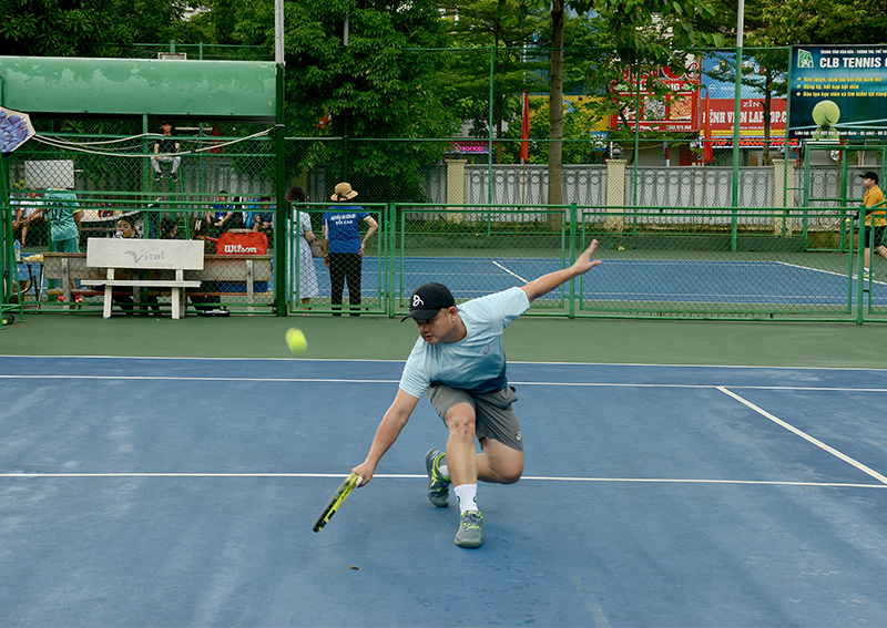 Vũ điệu trên sân quần vợt