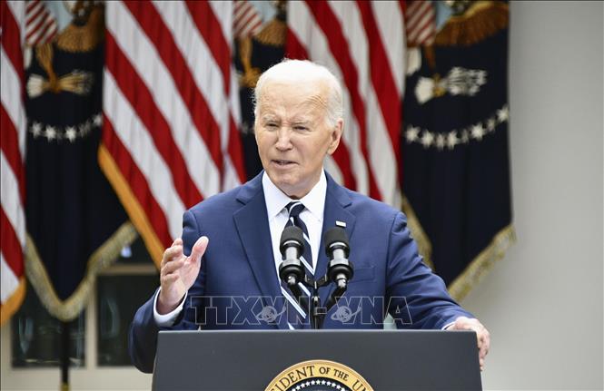 Tổng thống Mỹ Joe Biden từ bỏ cuộc đua với đối thủ Donald Trump