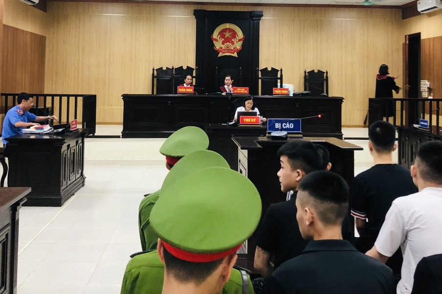 Toà phúc thẩm chấp nhận kháng nghị, giảm án cho các bị cáo chưa thành niên