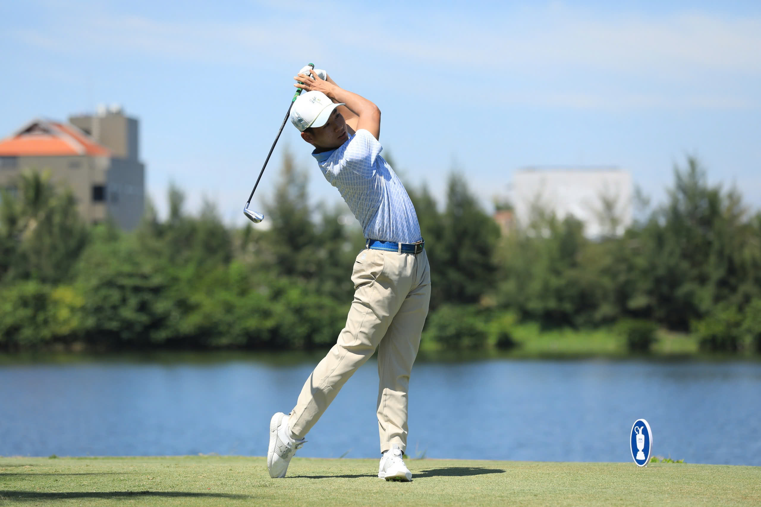 Khởi tranh ngày thi đấu đầu tiên tại Giải BRG Open Golf Championship Danang 2024
