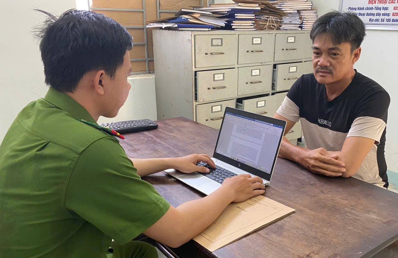 Triệt phá đường dây cá độ bóng đá quy mô lớn ở Ninh Thuận