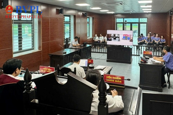 VKSND TP Hòa Bình phối hợp xét xử 3 phiên tòa trực tuyến, rút kinh nghiệm