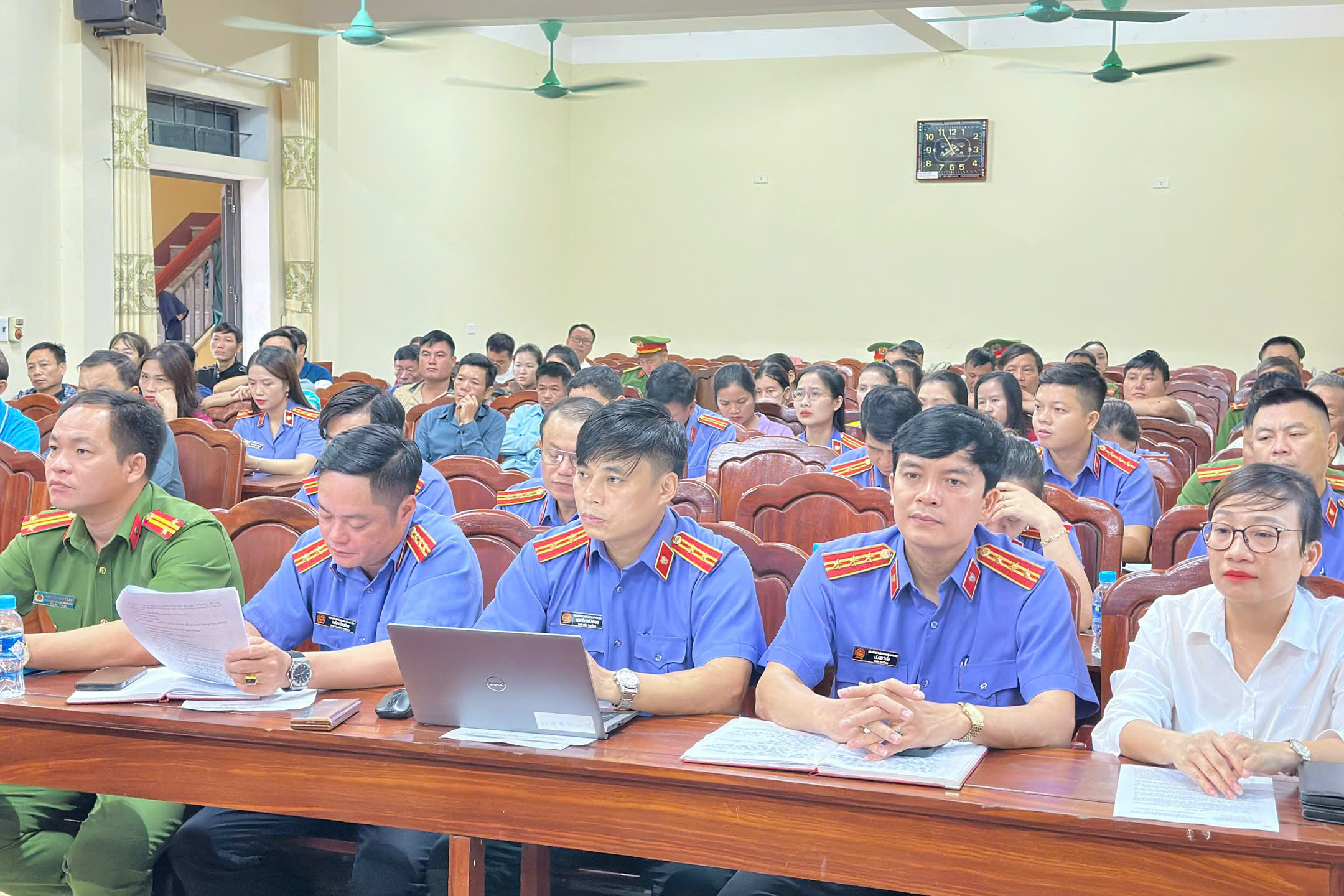 VKSND huyện Hương Sơn phối hợp xét xử án vụ án hình sự rút kinh nghiệm