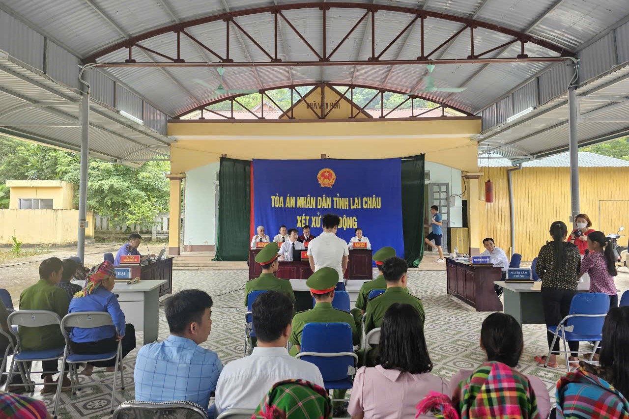 VKSND tỉnh Lai Châu phối hợp xét xử lưu động vụ án giết người