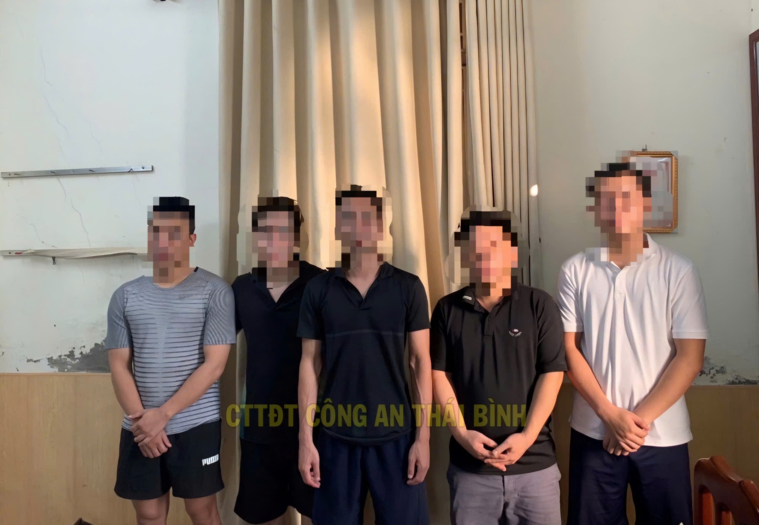 Bắt nhóm đối tượng sử dụng trái phép chất ma túy trong khách sạn