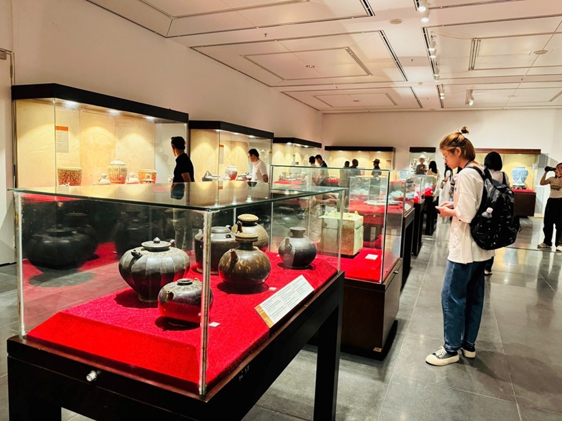 Thêm yêu Hà Nội qua lăng kính lịch sử