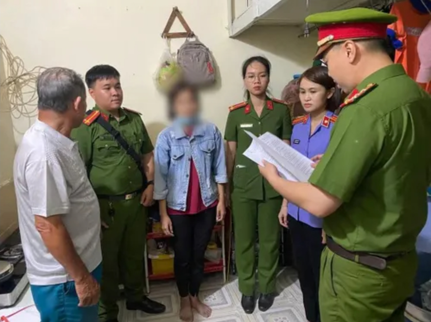 Công an mở rộng điều tra vụ mua bán trái phép hóa đơn đến 2 tỉ đồng