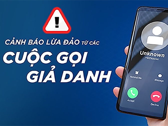 Cụ bà bị lừa mất gần 2 tỉ đồng khi nghe điện thoại giả danh Công an
