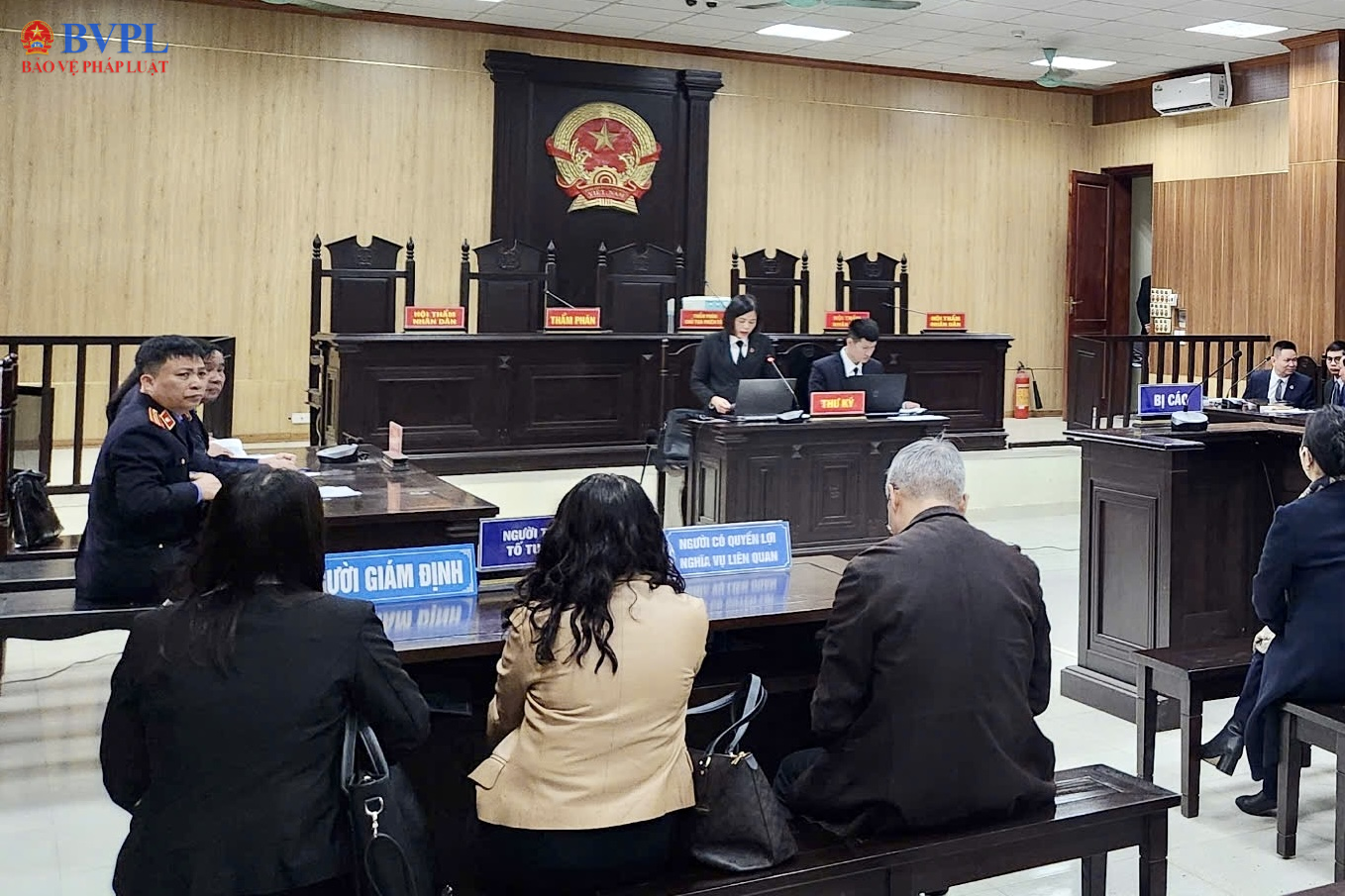 Hoãn phiên tòa xét xử cựu Bí thư, Chủ tịch tỉnh Thanh Hóa và đồng phạm