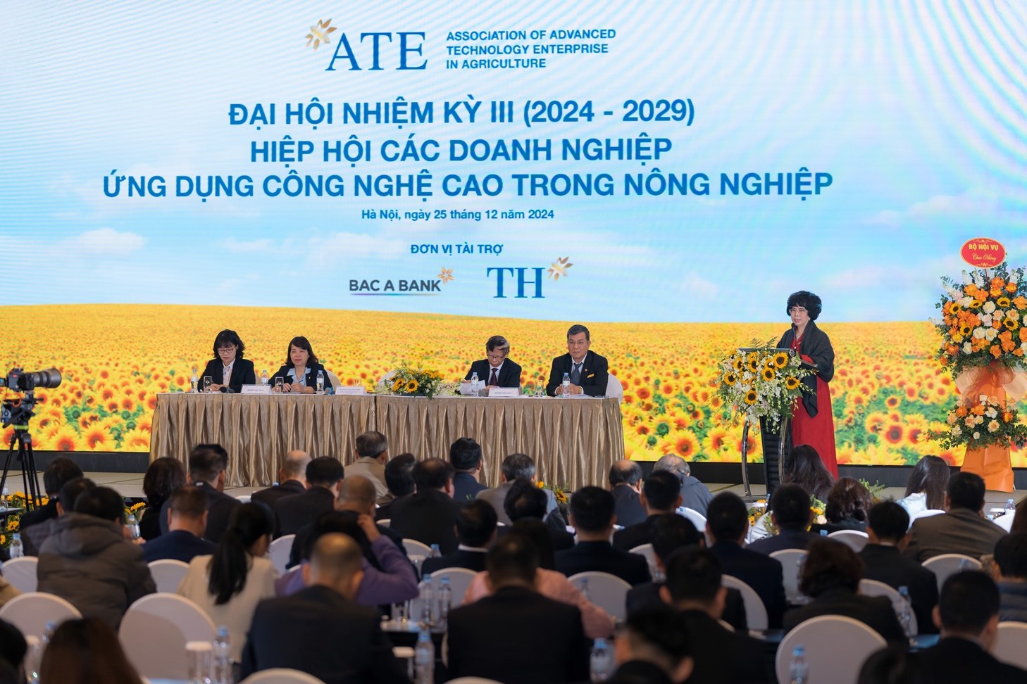 Đồng hành cùng Doanh nghiệp nông nghiệp công nghệ cao trở thành mũi nhọn của nền kinh tế