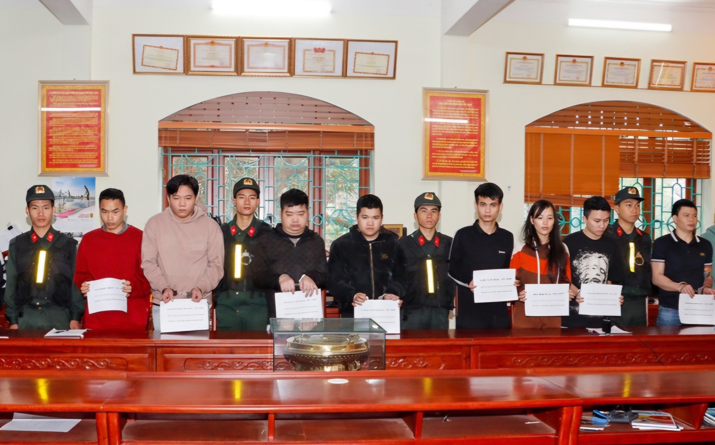 Công an Lai Châu phá đường dây lừa đảo công nghệ cao xuyên biên giới