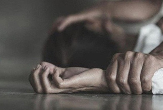 Phê chuẩn khởi tố bác sĩ vì xâm hại nữ bệnh nhân tại phòng khám