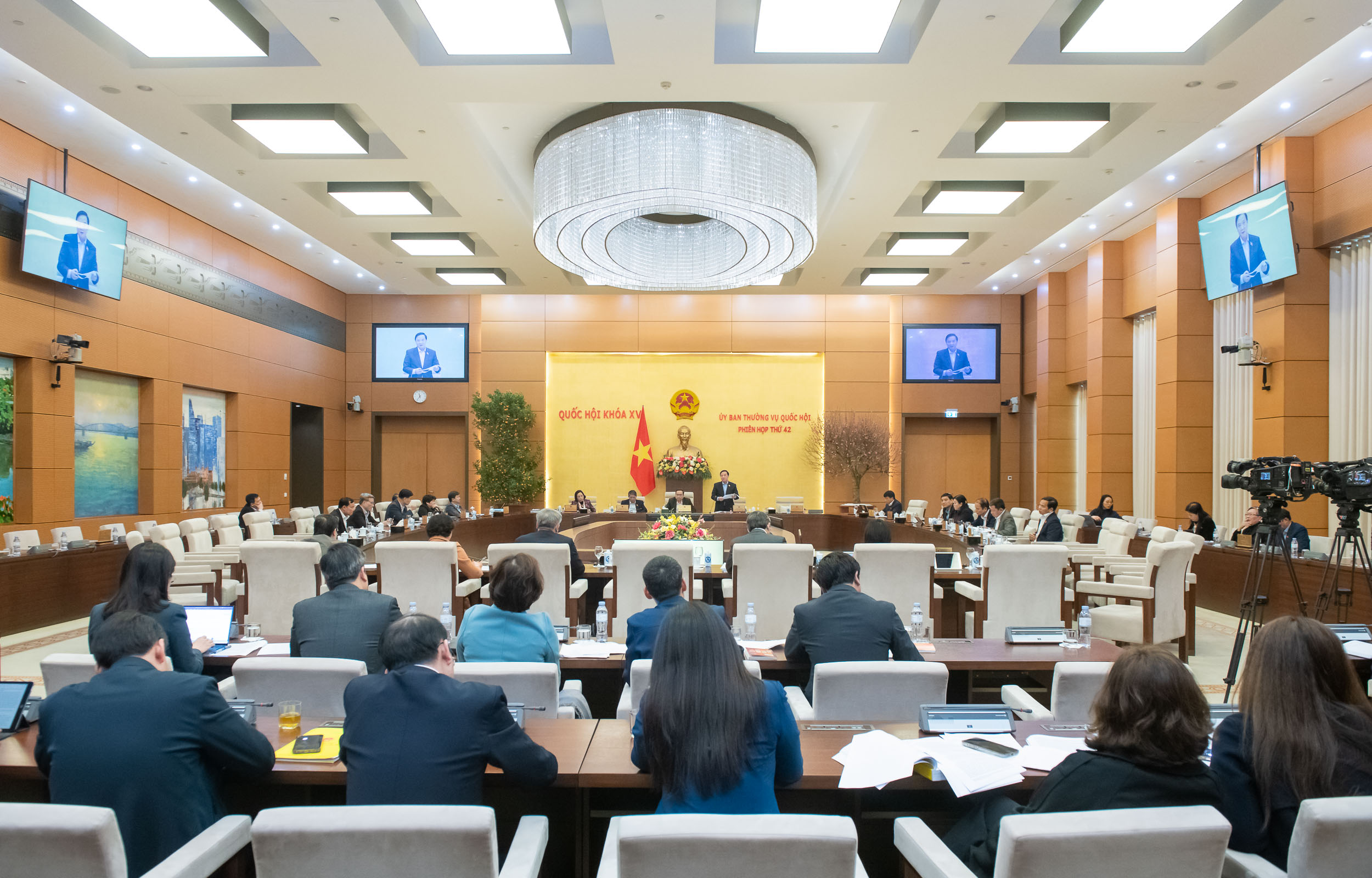 Đề xuất không tổ chức Hội đồng nhân dân ở quận, phường, xã thuộc đô thị