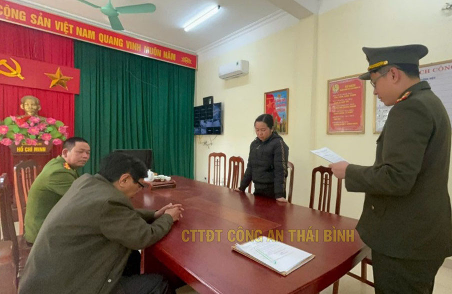 Khởi tố một Đại lý bảo hiểm của Công ty Manulife Việt Nam