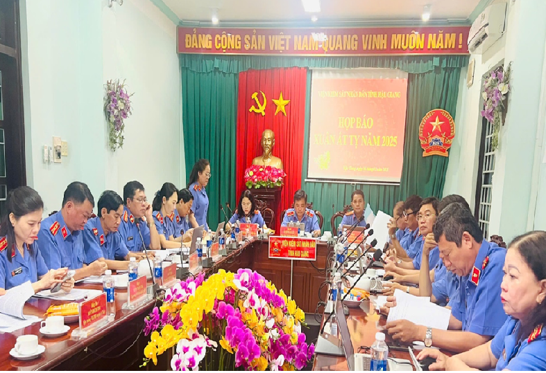 VKSND tỉnh Hậu Giang tổ chức Họp báo đầu Xuân Ất Tỵ 2025