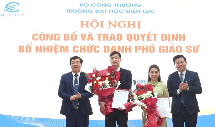 Trường Đại học Điện lực vinh dự có thêm 2 Phó Giáo sư
