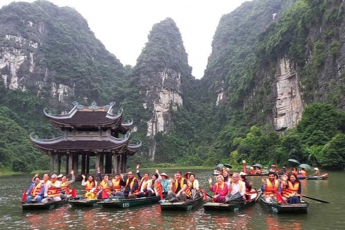 Việt Nam đón gần 1,9 triệu lượt khách du lịch quốc tế, trong tháng 2