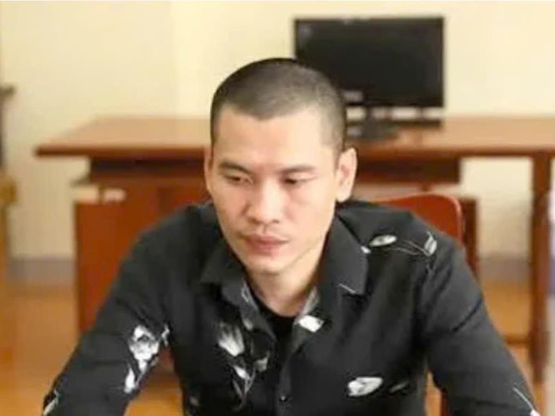 Bị can bị truy nã từ Campuchia về đầu thú