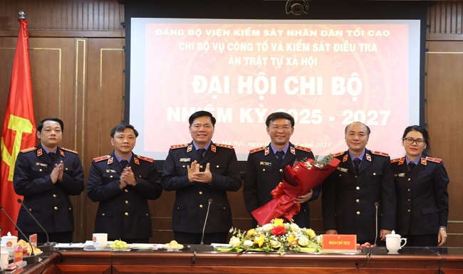 Chi bộ Vụ 2, VKSND tối cao thực hiện thắng lợi các nhiệm vụ chính trị được giao