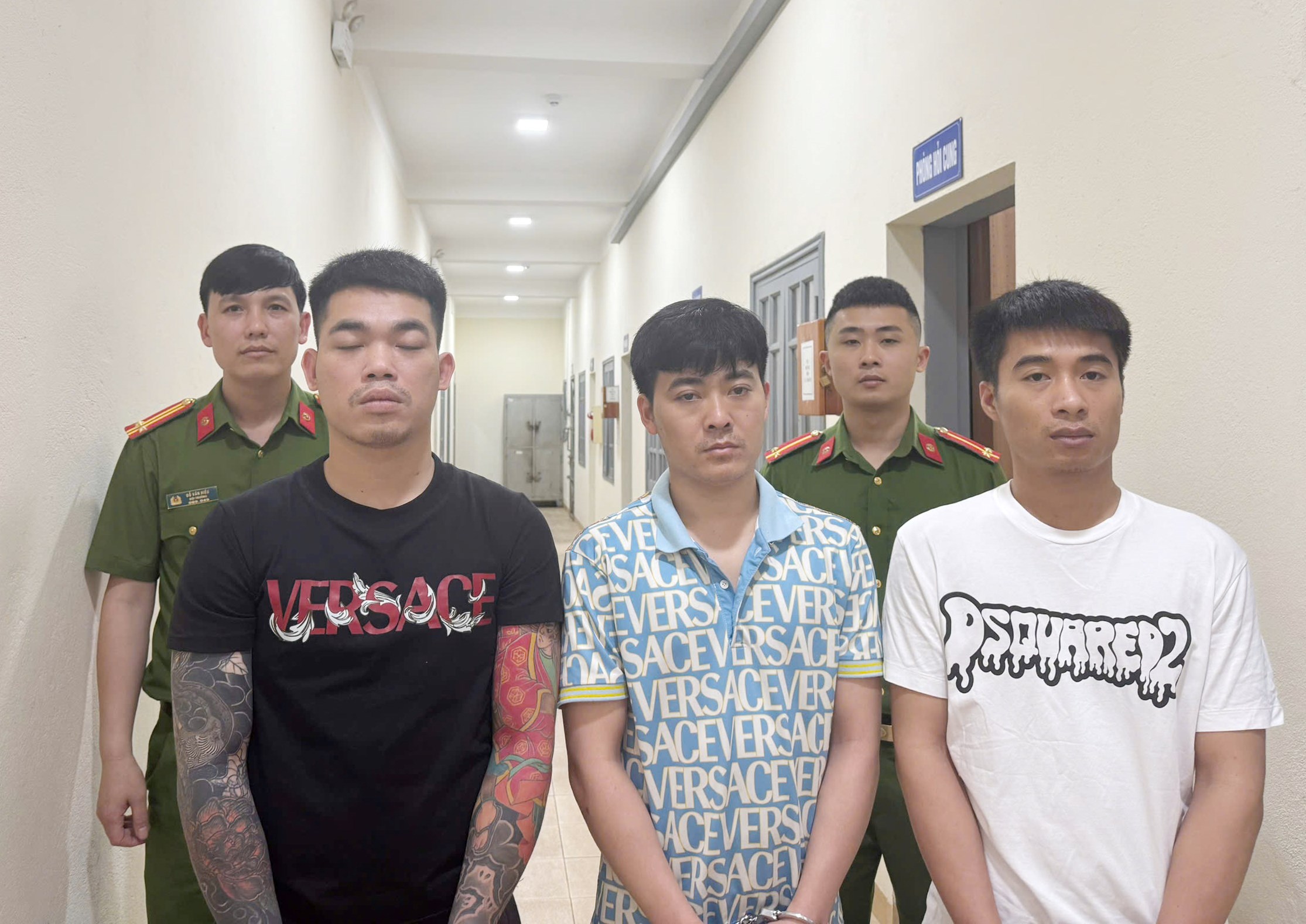 Tài ngút bịp công nghệ sang trọng đứng đầu tiên - Những mánh khoé kỹ lưỡng gây nguy hại Khủng trong nhân dạng hình cá trực tuyến trực tuyến