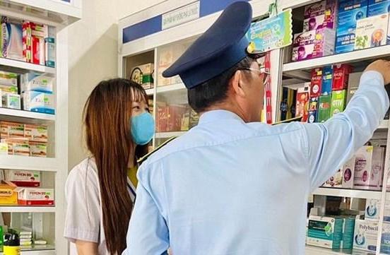 Hà Nội tăng cường kiểm tra, giám sát chất lượng thuốc, nguyên liệu làm thuốc