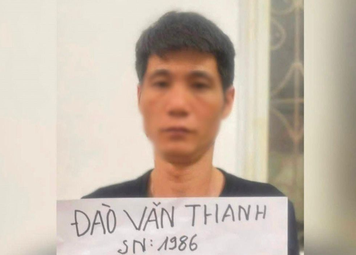 Bắt kẻ trốn truy nã vì giao cấu với người dưới 16 tuổi