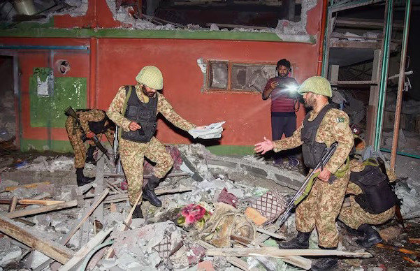 Ấn Độ thực hiện chiến dịch chống khủng bố ở Pakistan, Islamabad đáp trả