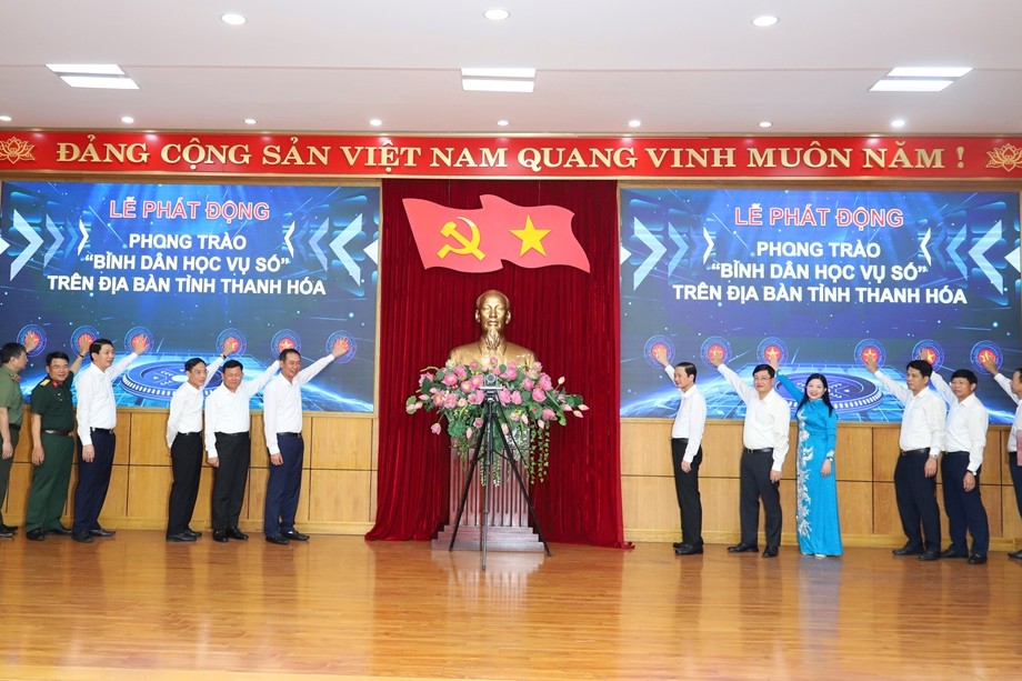 Phát động phong trào “Bình dân học vụ số” trên địa bàn tỉnh Thanh Hóa