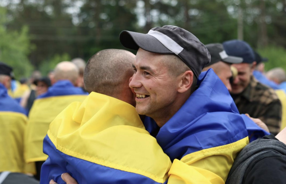 Ukraine, Nga đồng ý trao đổi tù nhân lớn nhất từ trước đến nay