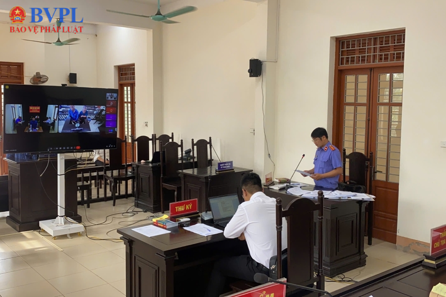 Phối hợp tổ chức phiên tòa trực tuyến, xét xử nghiêm tội “Đánh bạc”