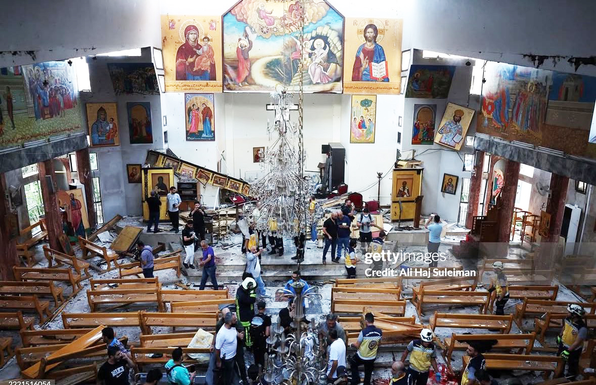 Tấn công khủng bố đẫm máu ở Damascus, hơn 80 người thương vong