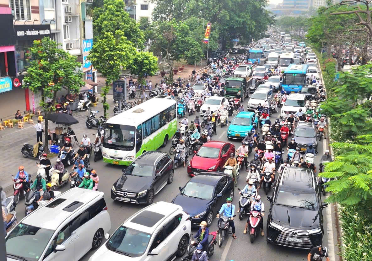 Hiện trạng “vành đai” chia tách xe xăng vào nội đô Hà Nội