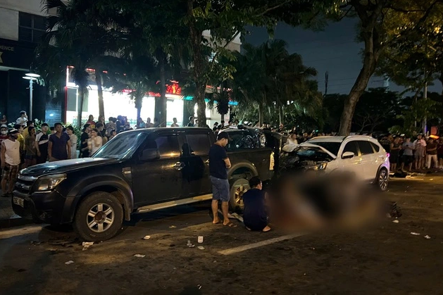 Tạm giữ tài xế ô tô gây tai nạn liên hoàn khiến 3 người thương vong