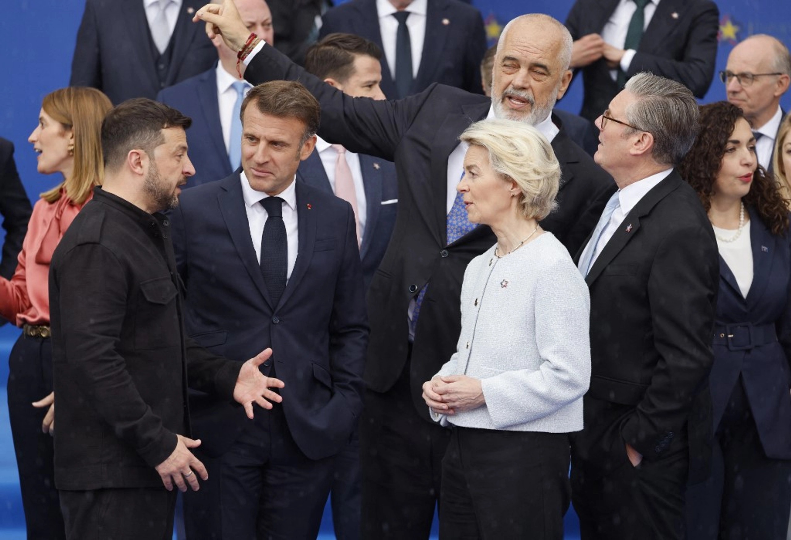 Các nhà lãnh đạo châu Âu “tháp tùng” ông Zelensky tới Washington để hội đàm với ông Trump