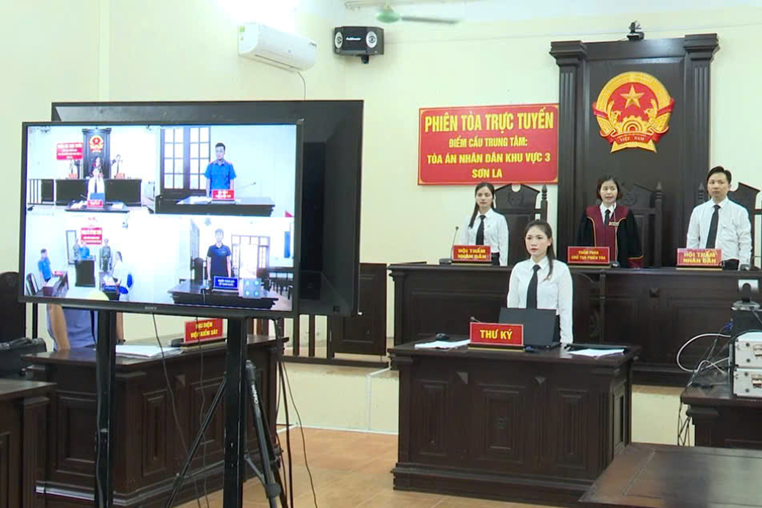 VKSND khu vực 3, tỉnh Sơn La phối hợp tổ chức phiên tòa rút kinh nghiệm