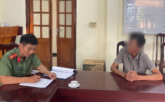 Xử lý trường hợp xúc phạm tổ chức chính quyền địa phương hai cấp trong mùa mưa bão