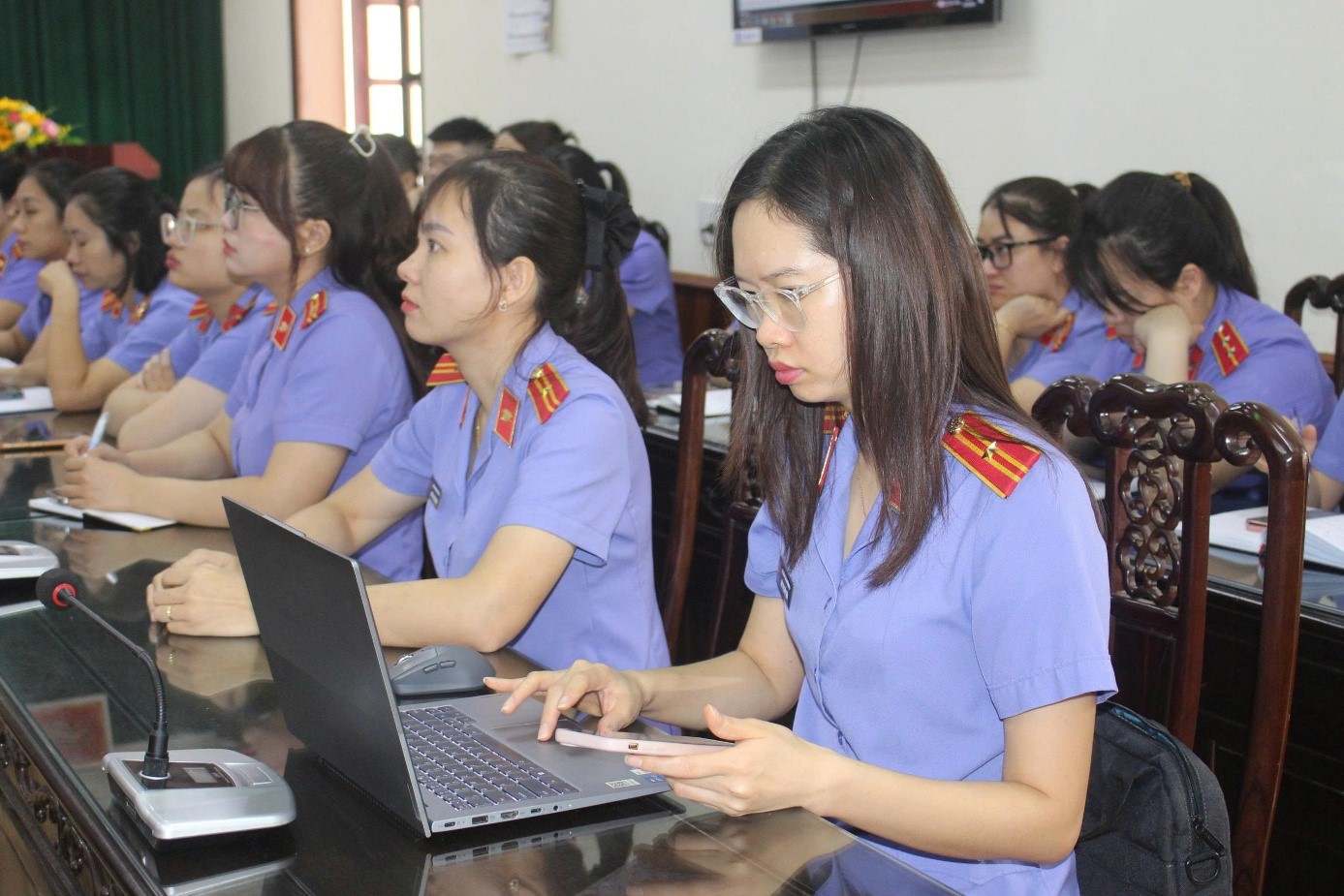 Chi đoàn VKSND tỉnh Sơn La triển khai phong trào “Bình dân học vụ số”