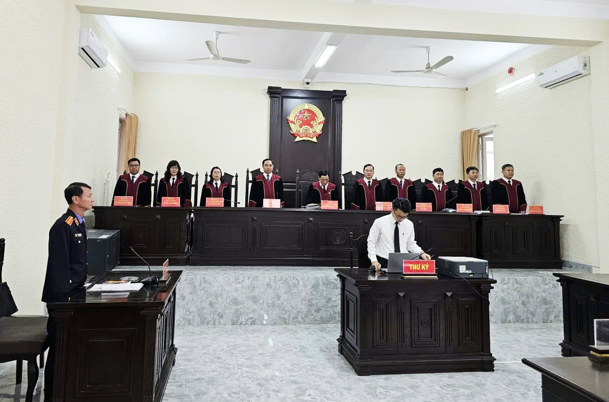 Hy hữu Tòa tiến hành xét xử sơ thẩm vụ án khi bị cáo đã chết trước đó 3 ngày