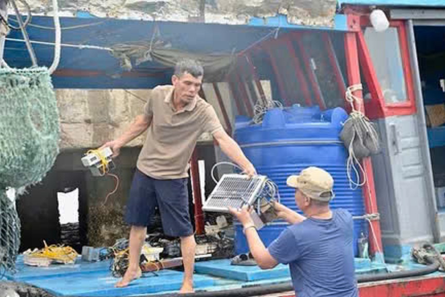 Khởi tố vụ 13 tàu cá tháo thiết bị giám sát để khai thác trái phép