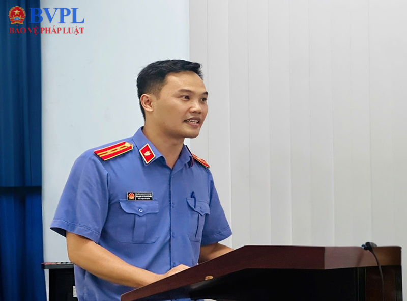 VKSND Khu vực 2 TP Hồ Chí Minh trực tiếp kiểm sát giải quyết khiếu tố