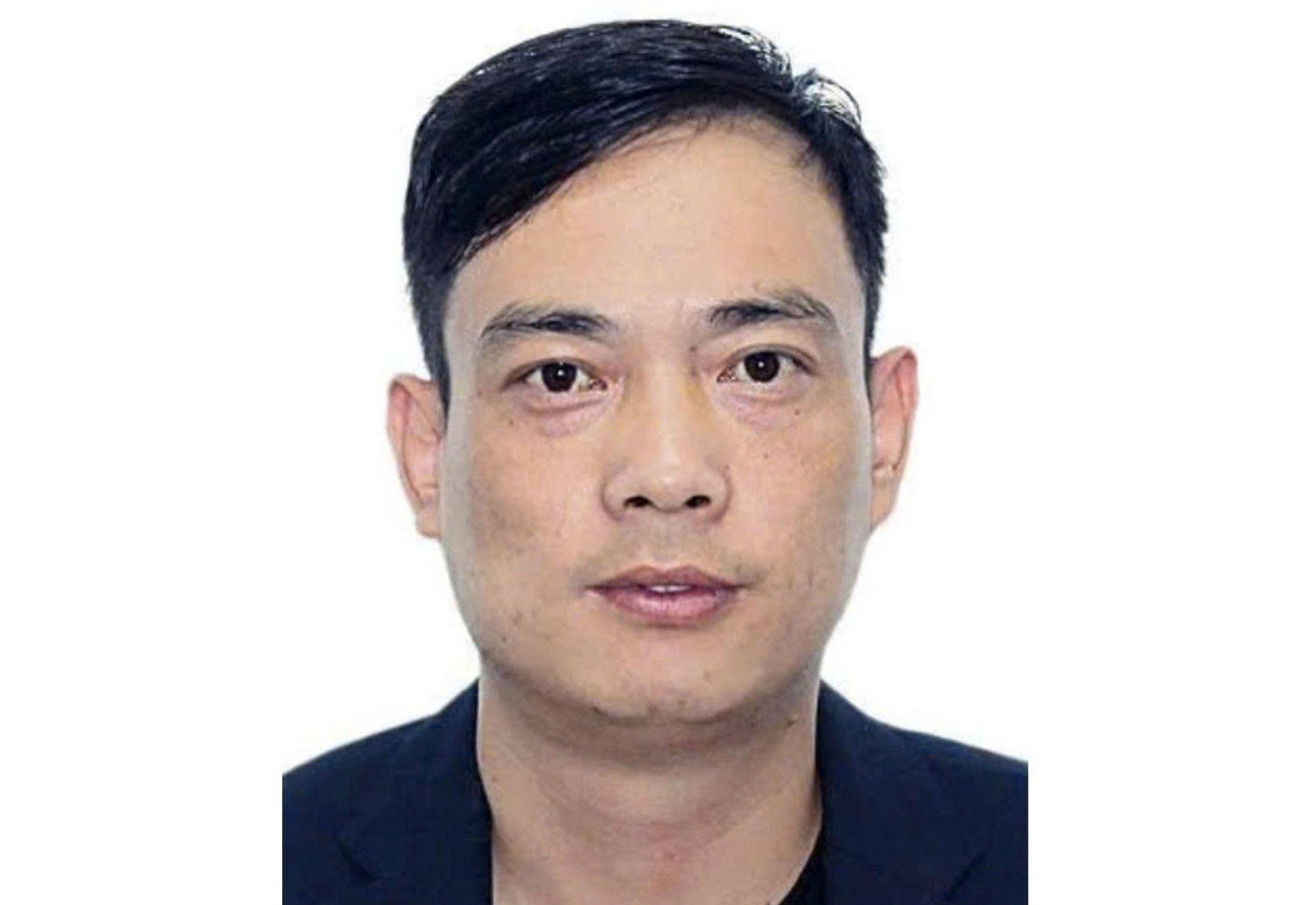 Bàn giao đối tượng truy nã quốc tịch Trung Quốc