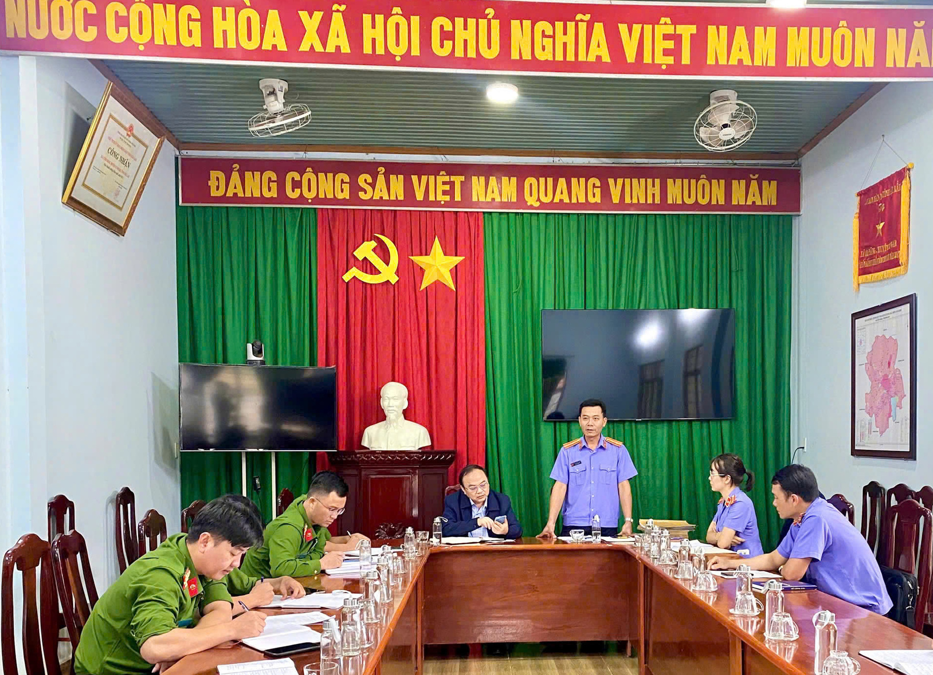 Trực tiếp kiểm sát việc thi hành án hình sự tại cộng đồng ở xã Cuôr Đăng