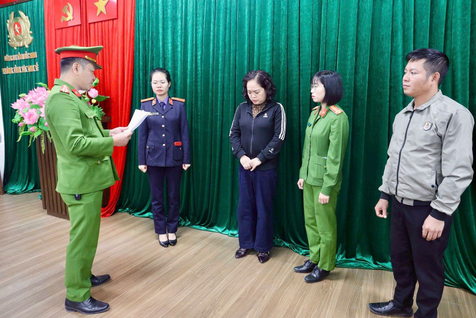 Phê chuẩn khởi tố 2 cán bộ thuế tỉnh Bắc Ninh nhận hối lộ của doanh nghiệp 4,3 tỉ đồng