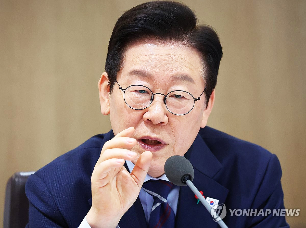 Tổng thống Hàn Quốc nói gì về khả năng sở hữu vũ khí hạt nhân