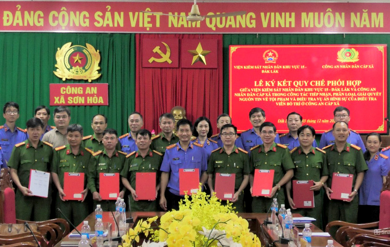 VKSND khu vực 15, tỉnh Đắk Lắk ký quy chế phối hợp với Công an 8 xã