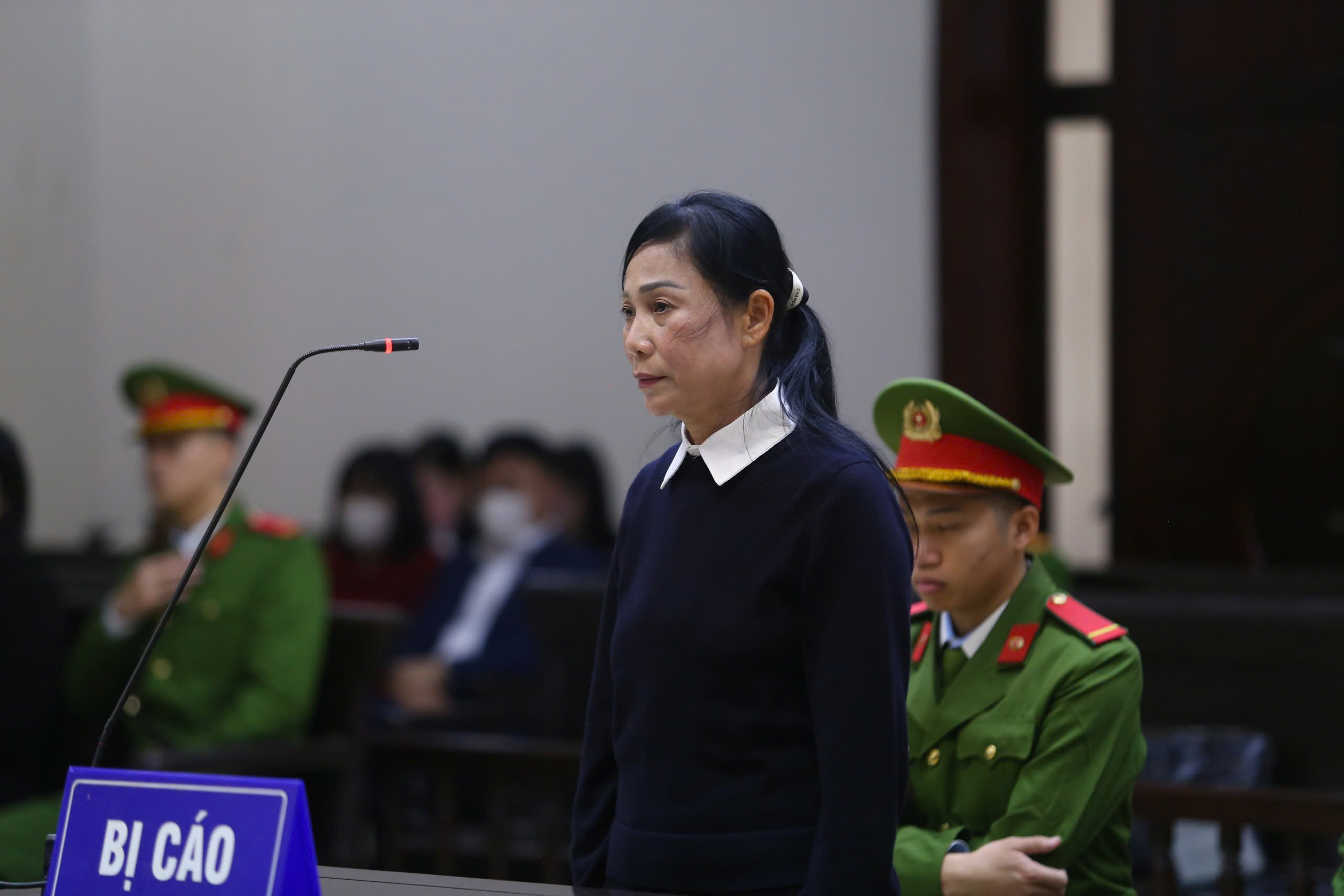 Viện kiểm sát đề nghị giám án cho cựu Bí thư Tỉnh ủy Hoàng Thị Thúy Lan từ 24 - 30 tháng tù