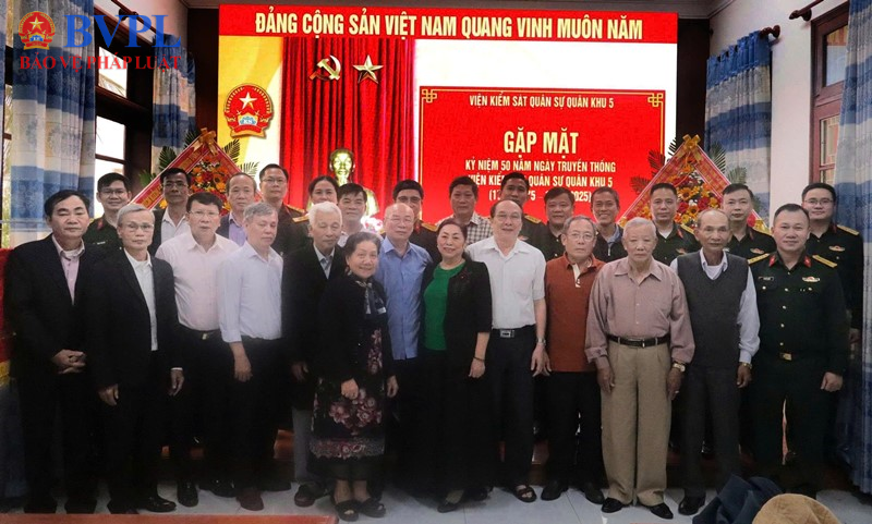 Gặp mặt nhân kỷ niệm 50 năm ngày truyền thống Viện kiểm sát quân sự Quân khu 5