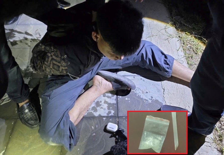 Bắt quả tang đối tượng tàng trữ ma túy đá tại xã Thanh Miện