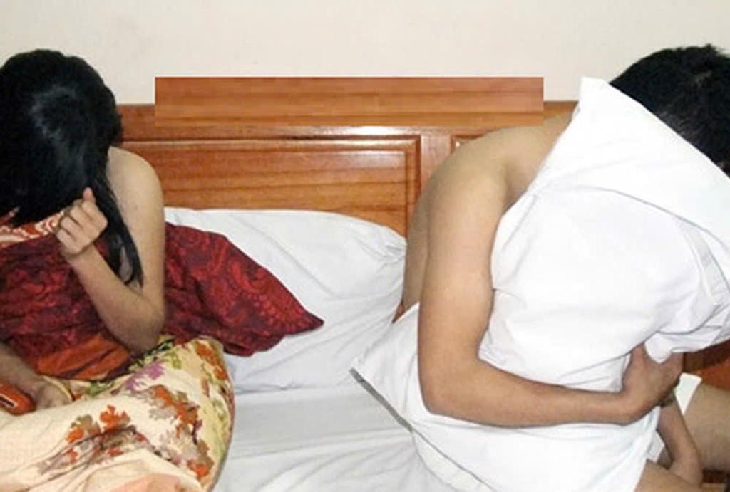 Bắt quả tang 2 cặp đôi nam, nữ “mua bán dâm” trong nhà nghỉ